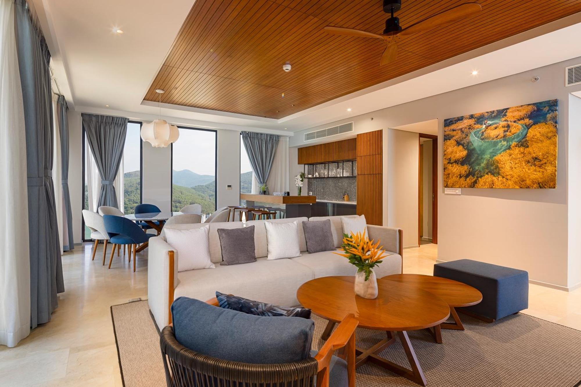Anya Premier Hotel Quy Nhon Bagian luar foto